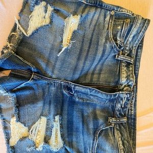 American Eagle Short